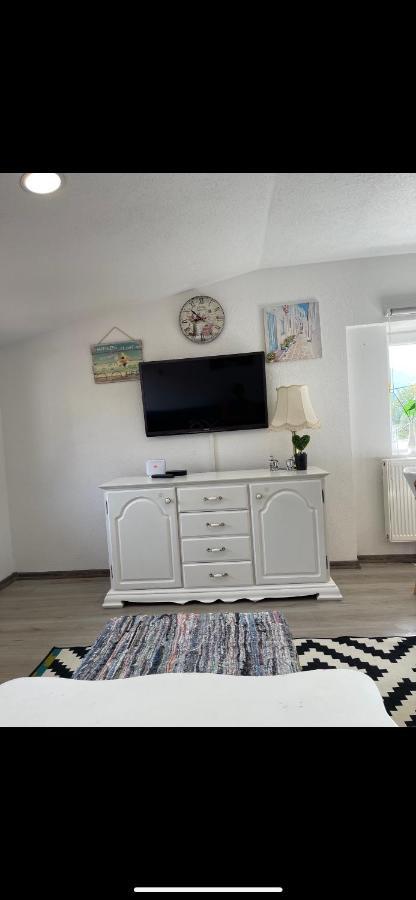 Apartman Maki SJJ Esterno foto