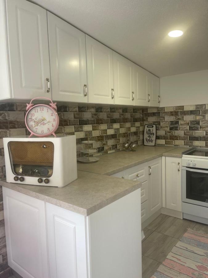 Apartman Maki SJJ Esterno foto