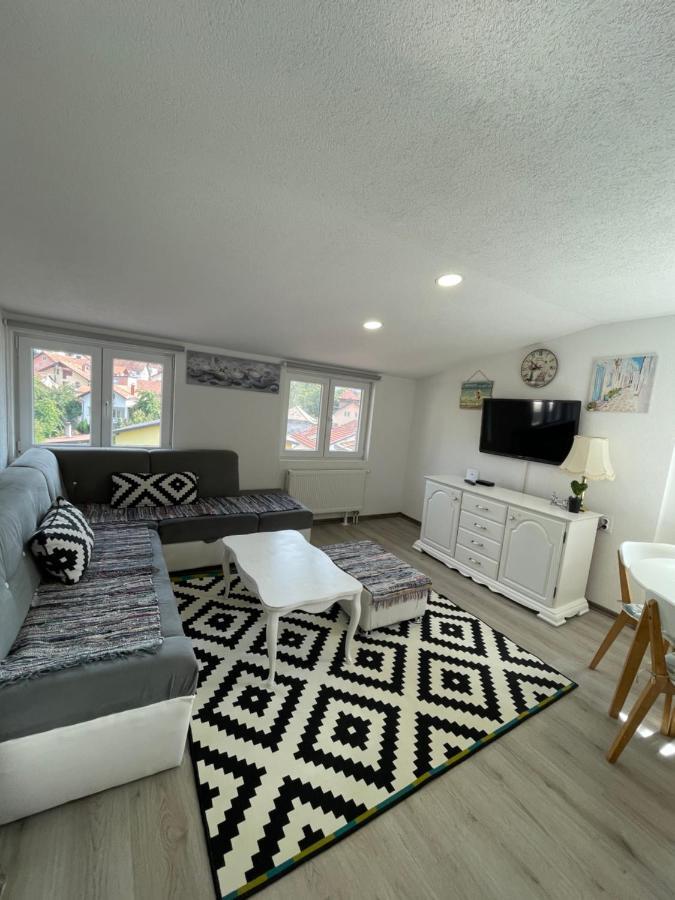 Apartman Maki SJJ Esterno foto