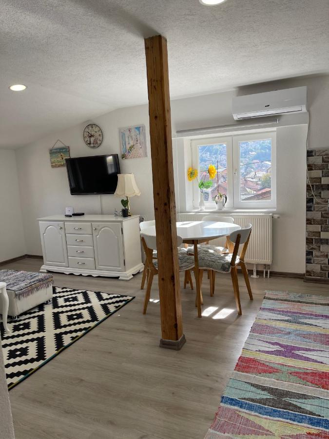 Apartman Maki SJJ Esterno foto